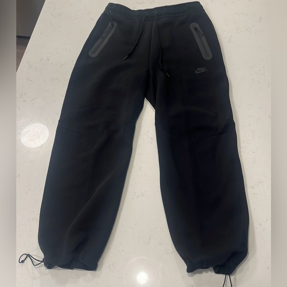 Nike tech fleece sweatpants